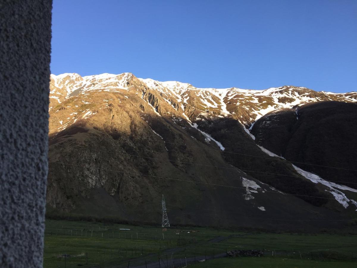 Hotel Arte In Kazbegi Exterior foto