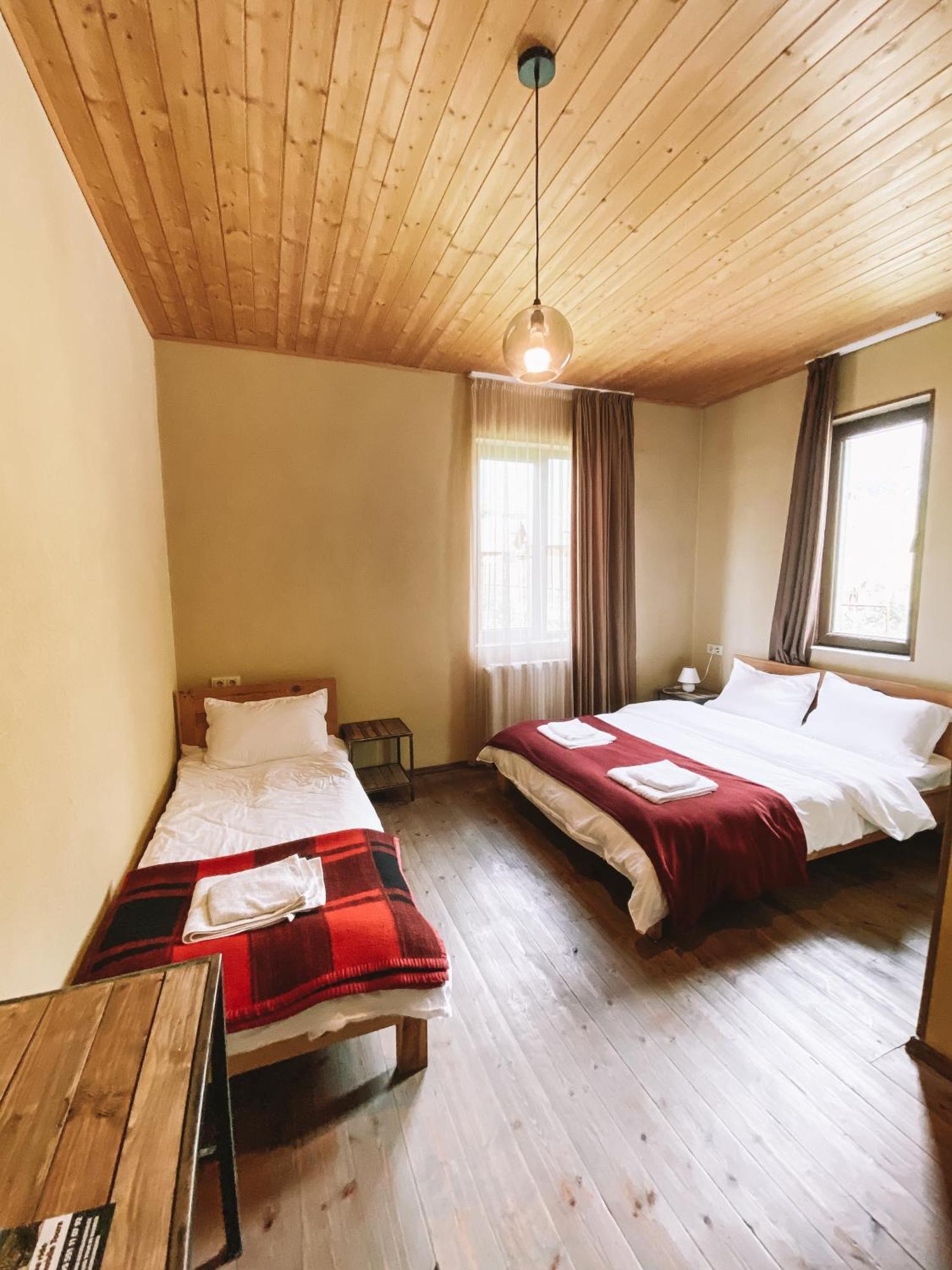 Hotel Arte In Kazbegi Exterior foto