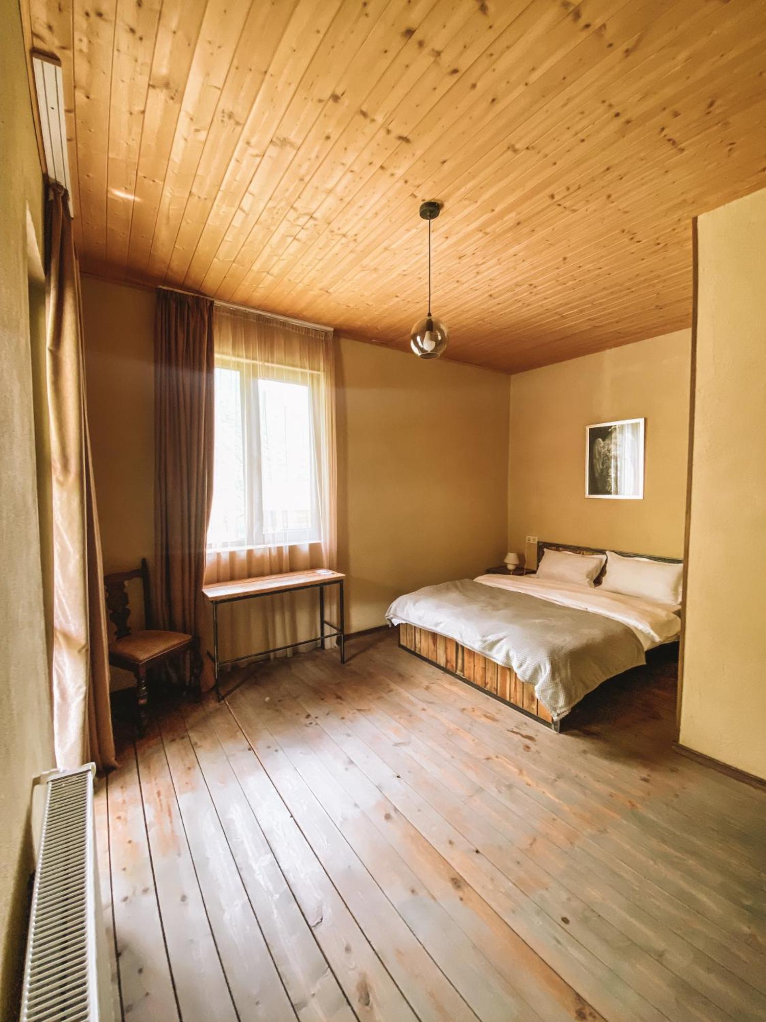 Hotel Arte In Kazbegi Exterior foto